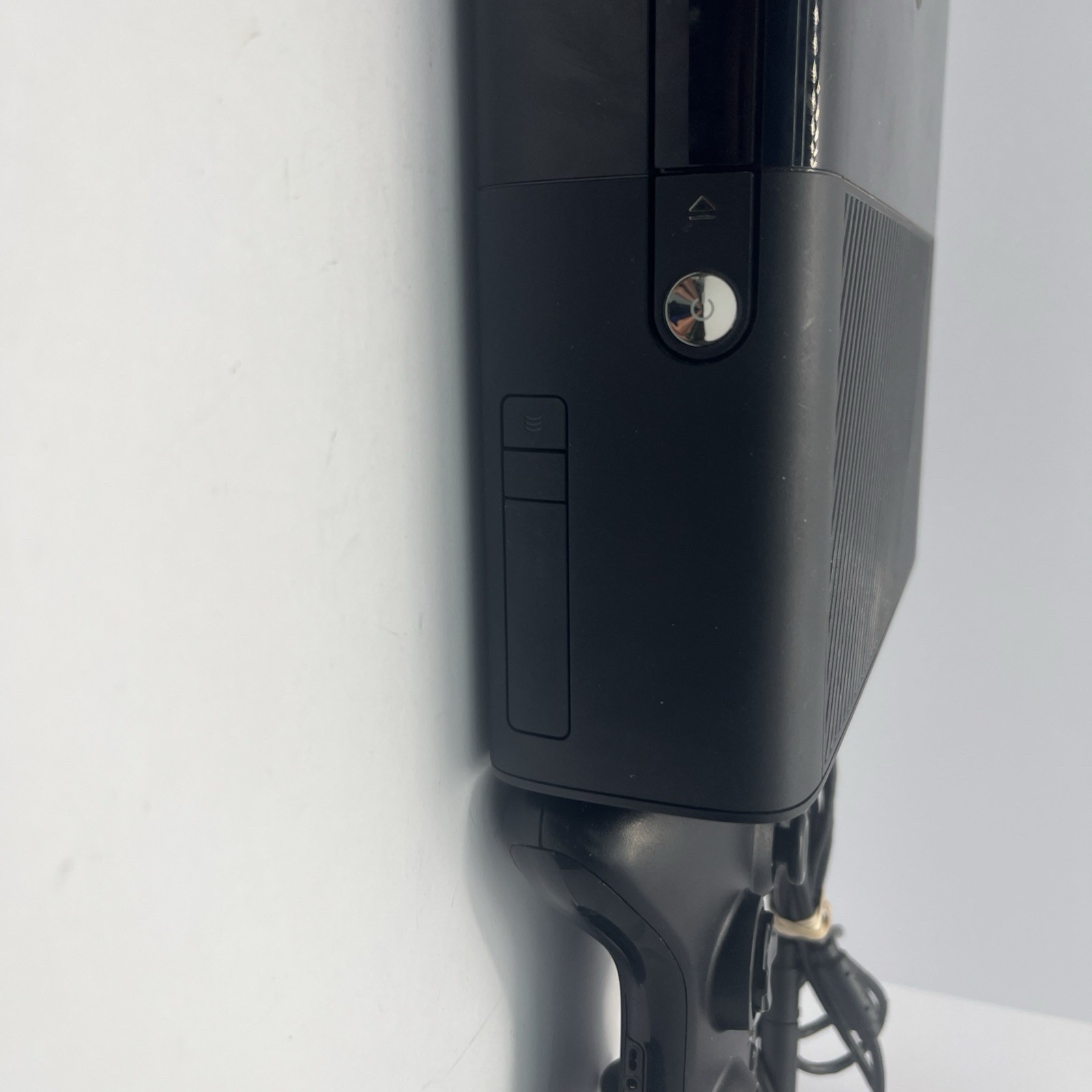 Microsoft Xbox 360 E Console OEM Controller Power Cord HDMI. Tested