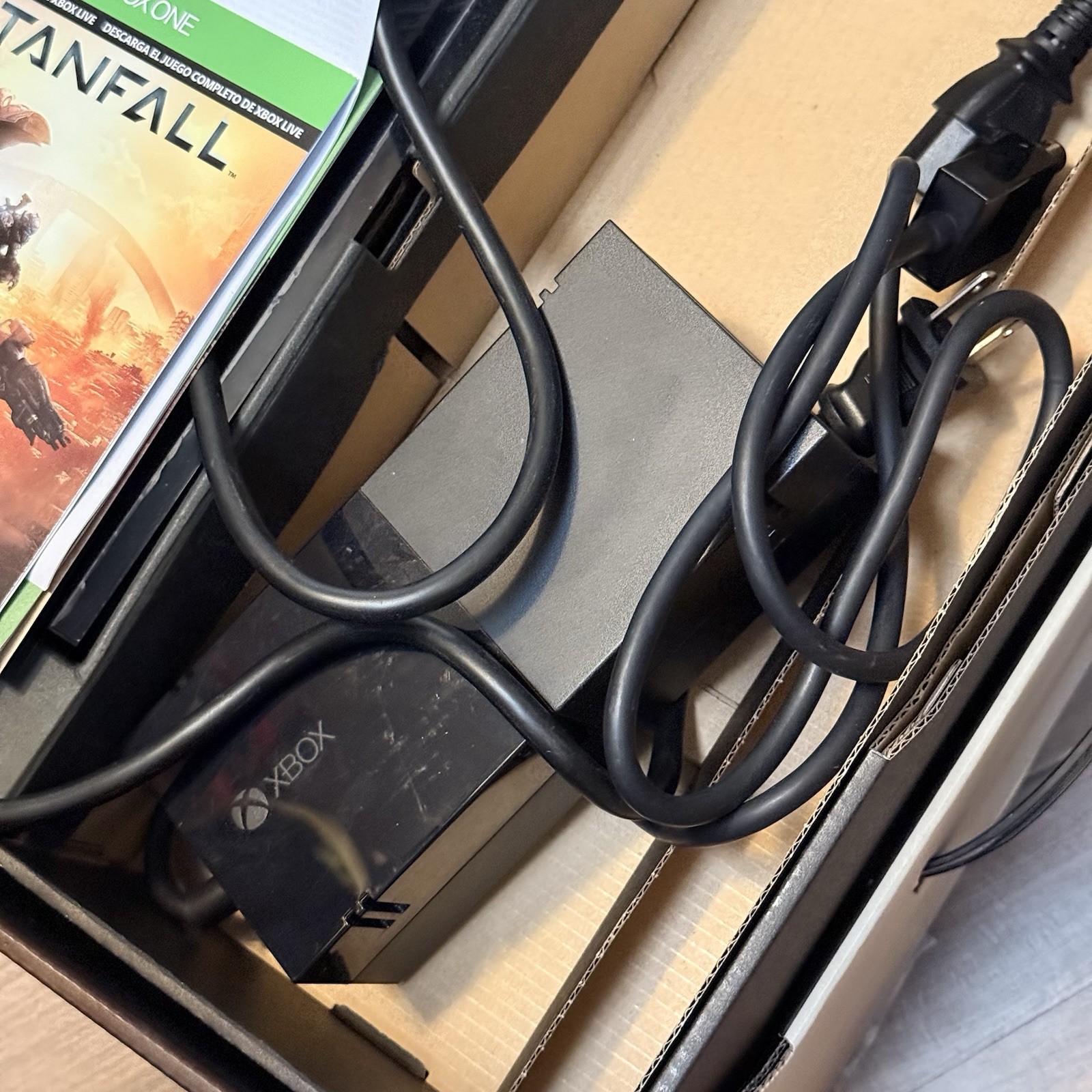 Xbox One 500 GB Titanfall Bundle Black Console (game not included)