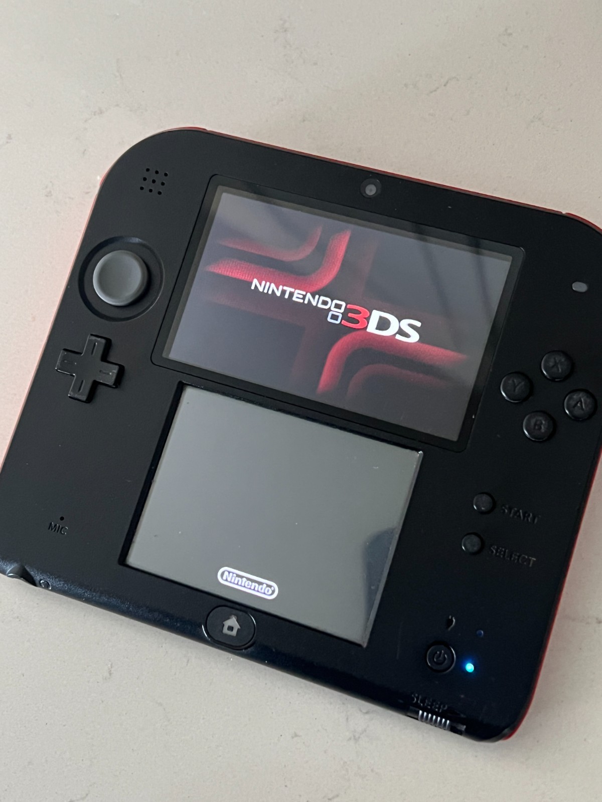 Nintendo 2DS Console Red & Black Bundle w/ Charger + 4GB SD Card Tested & Works