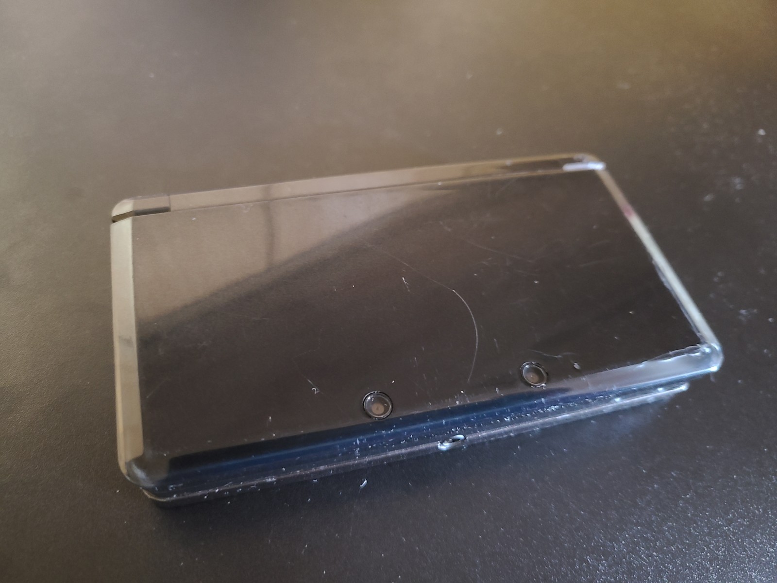 Nintendo 3DS 2GB Handheld System – Black, damaged screen