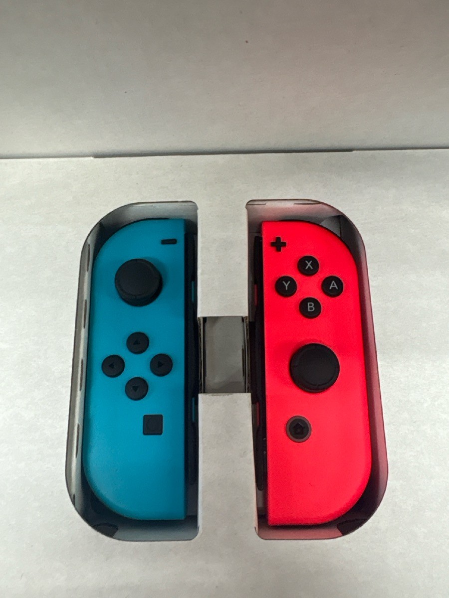NINTENDO SWITCH HAC-001 BLACK BLUE RED HANDHELD SYSTEM (E16003459)