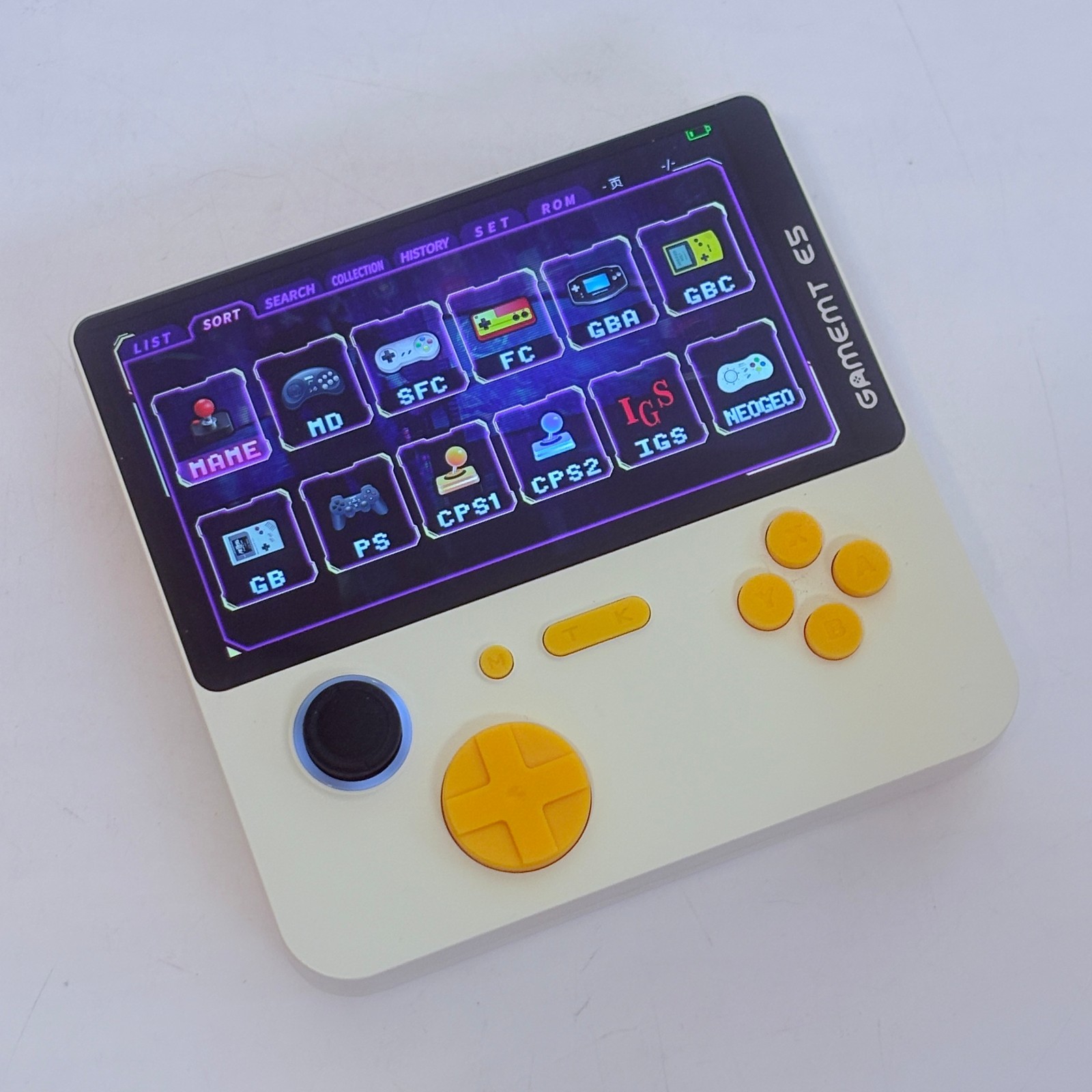 Gamemt E5 Jellymini Handheld Game Console White/Yellow/Black 64GB Wi-Fi USB-C