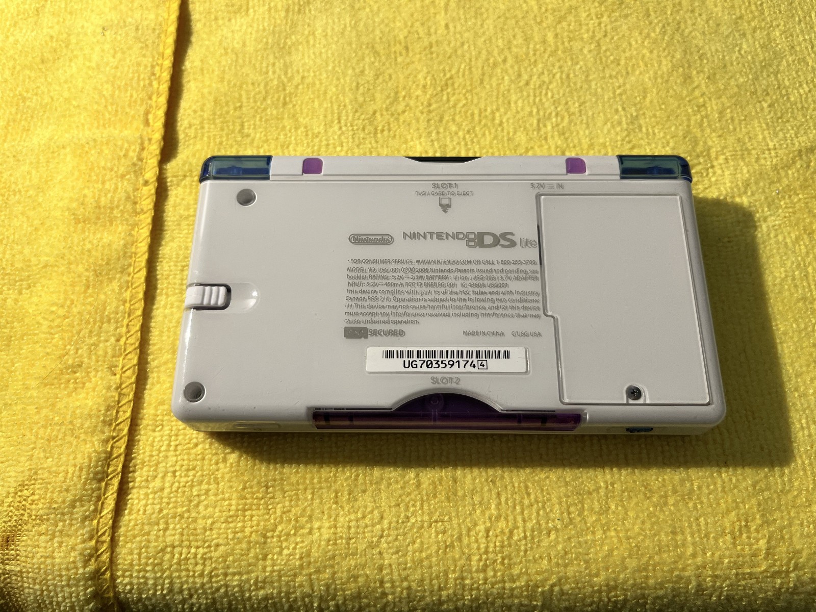 Nintendo DS Lite – Custom Gradiant Translucent/White, Blue LED Power Light