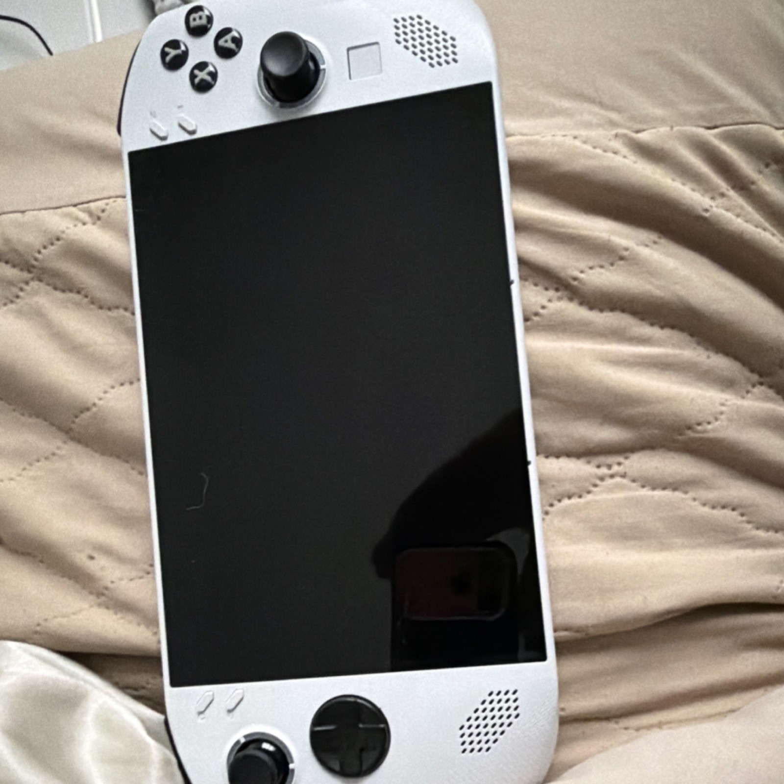 Lenovo Legion Go Handheld Gaming Console White Touchscreen USB-C Headphone Jack