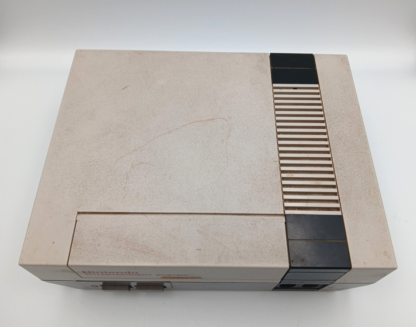 Nintendo NES-001 System PARTS ONLY Console Cords Super Mario 2 NOT WORKING