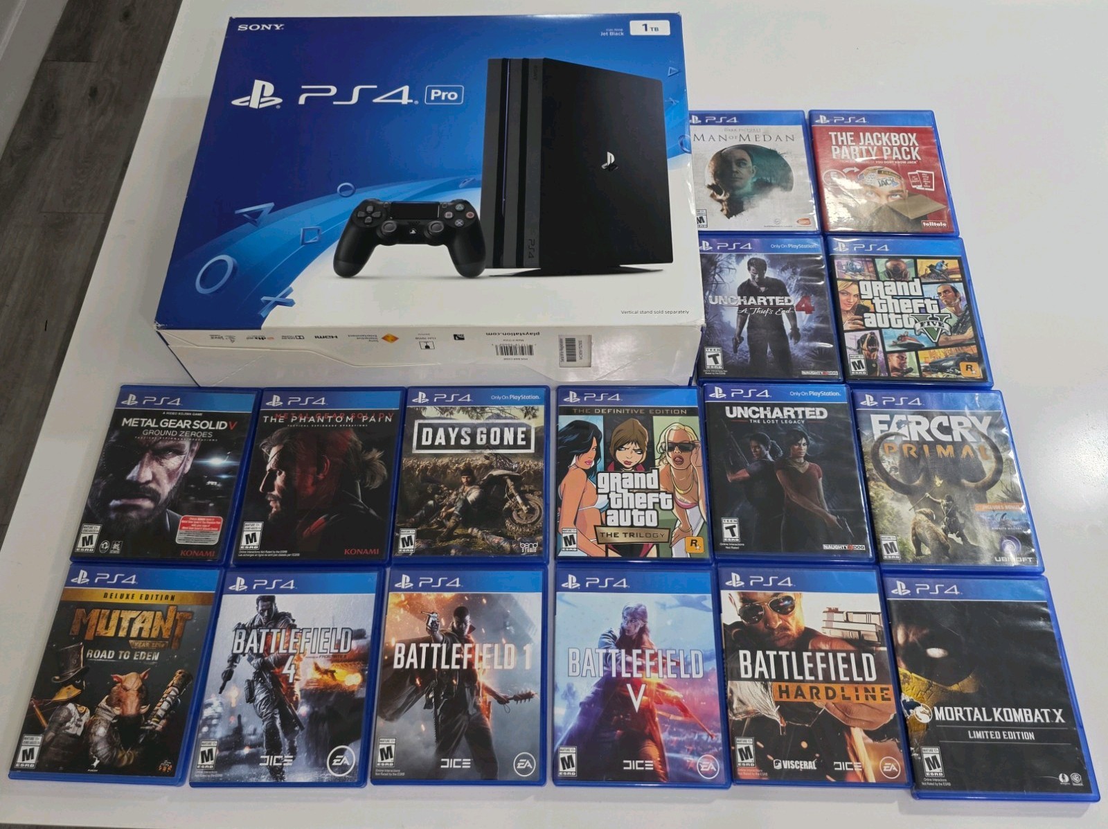 Sony PlayStation 4 PS4 Pro 1TB Black Console CUH-7015B Bundle 16 Games