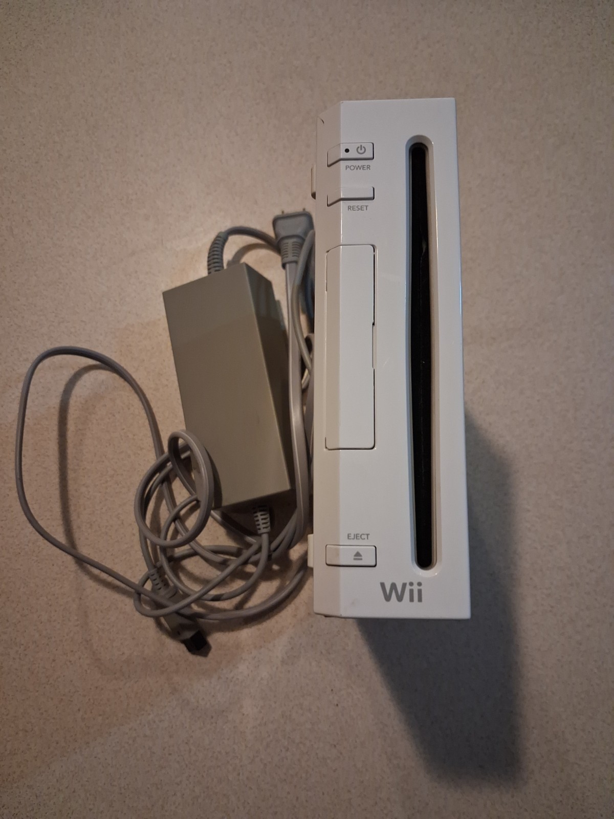 Nintendo Wii RVL-001 512 MB Home Console – White