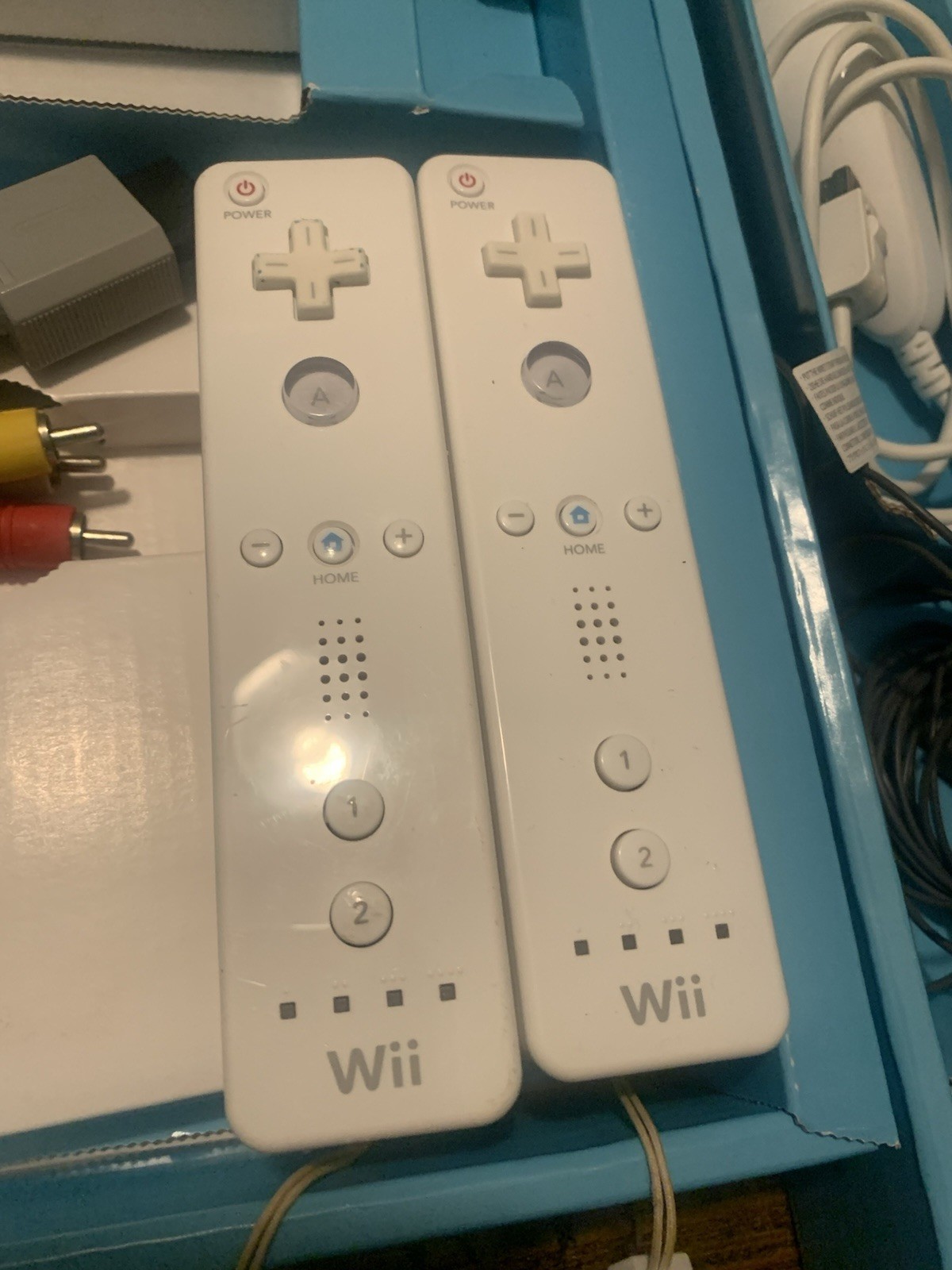 BOXED Nintendo Wii Video Game System RVL-001 Console Bundle Retro