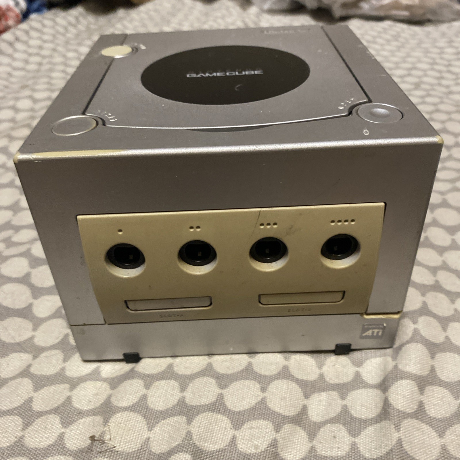 Platinum GameCube Works With Two Controllers Original Cords Tested Read