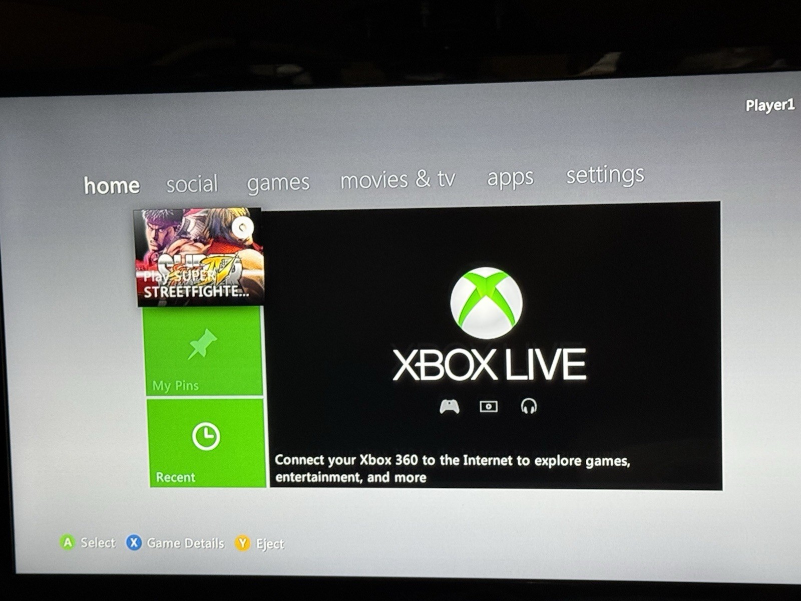 Microsoft Xbox 360 E Console **READ** 4GB *CONSOLE W/CONTROLLER ONLY*