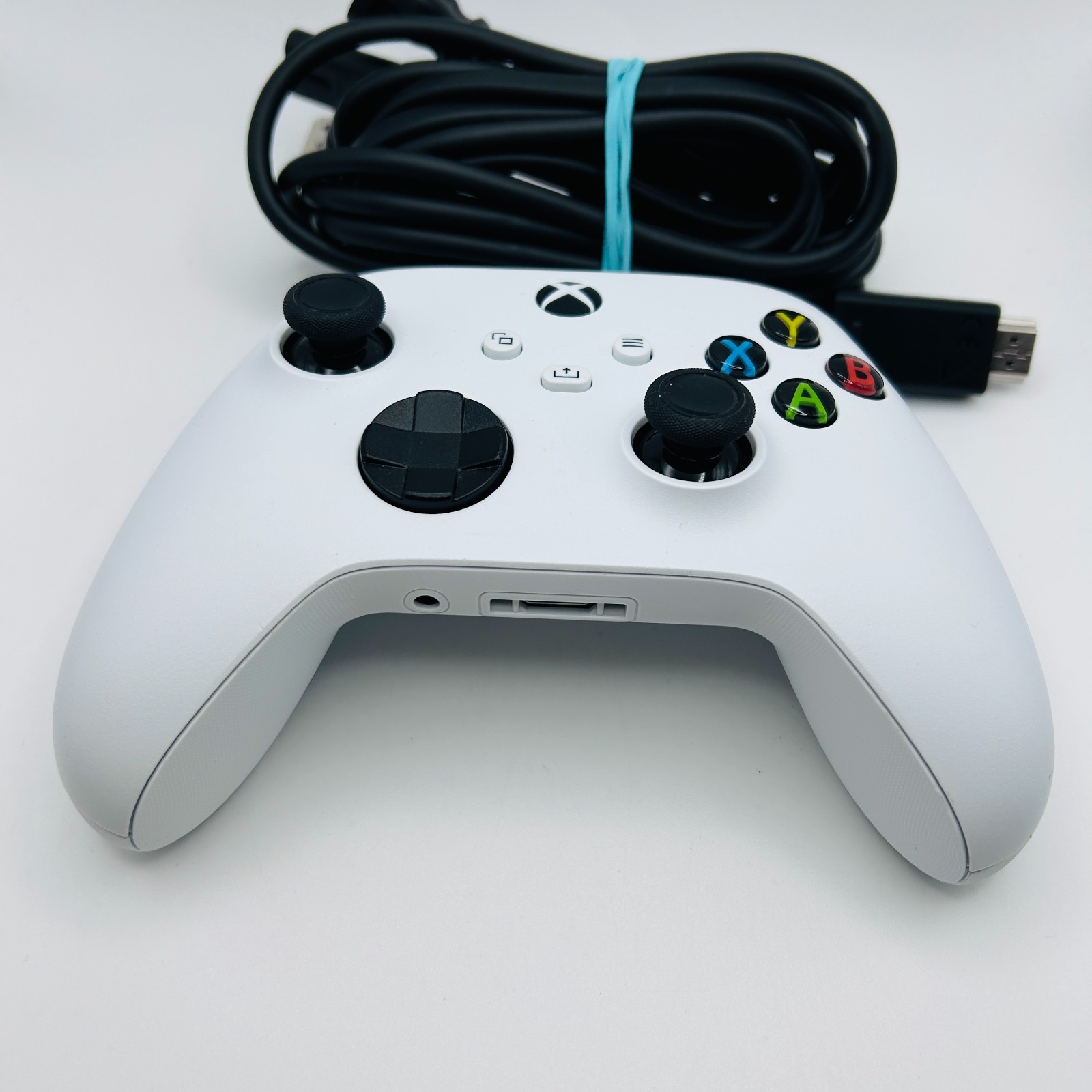 Microsoft Xbox Series X All-Digital 1TB Console Gaming System Robot White 1882