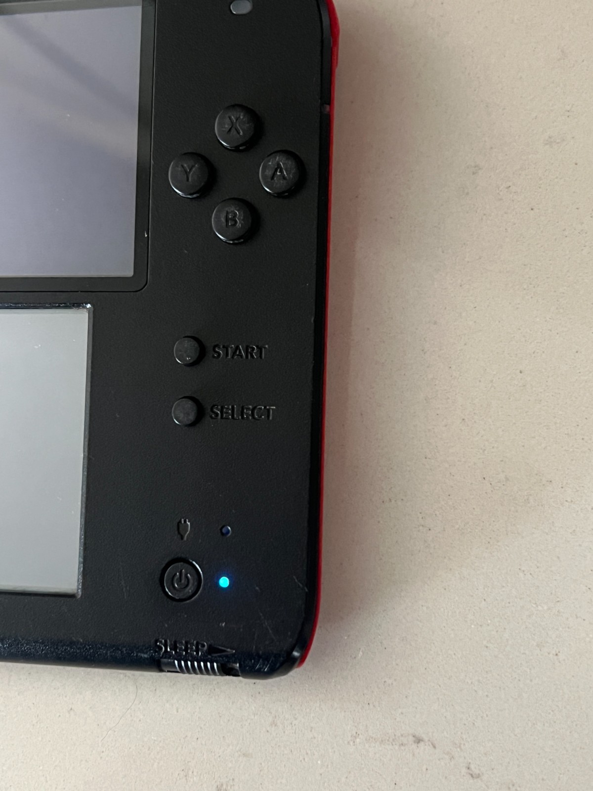 Nintendo 2DS Console Red & Black Bundle w/ Charger + 4GB SD Card Tested & Works