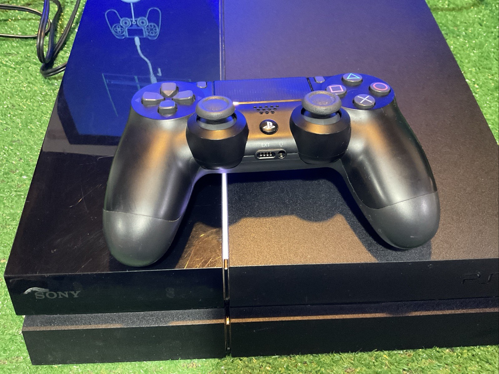 Sony Playstation 4 (PS4) Gaming Console W/ Controller + Charge, HDMI, Power Cord