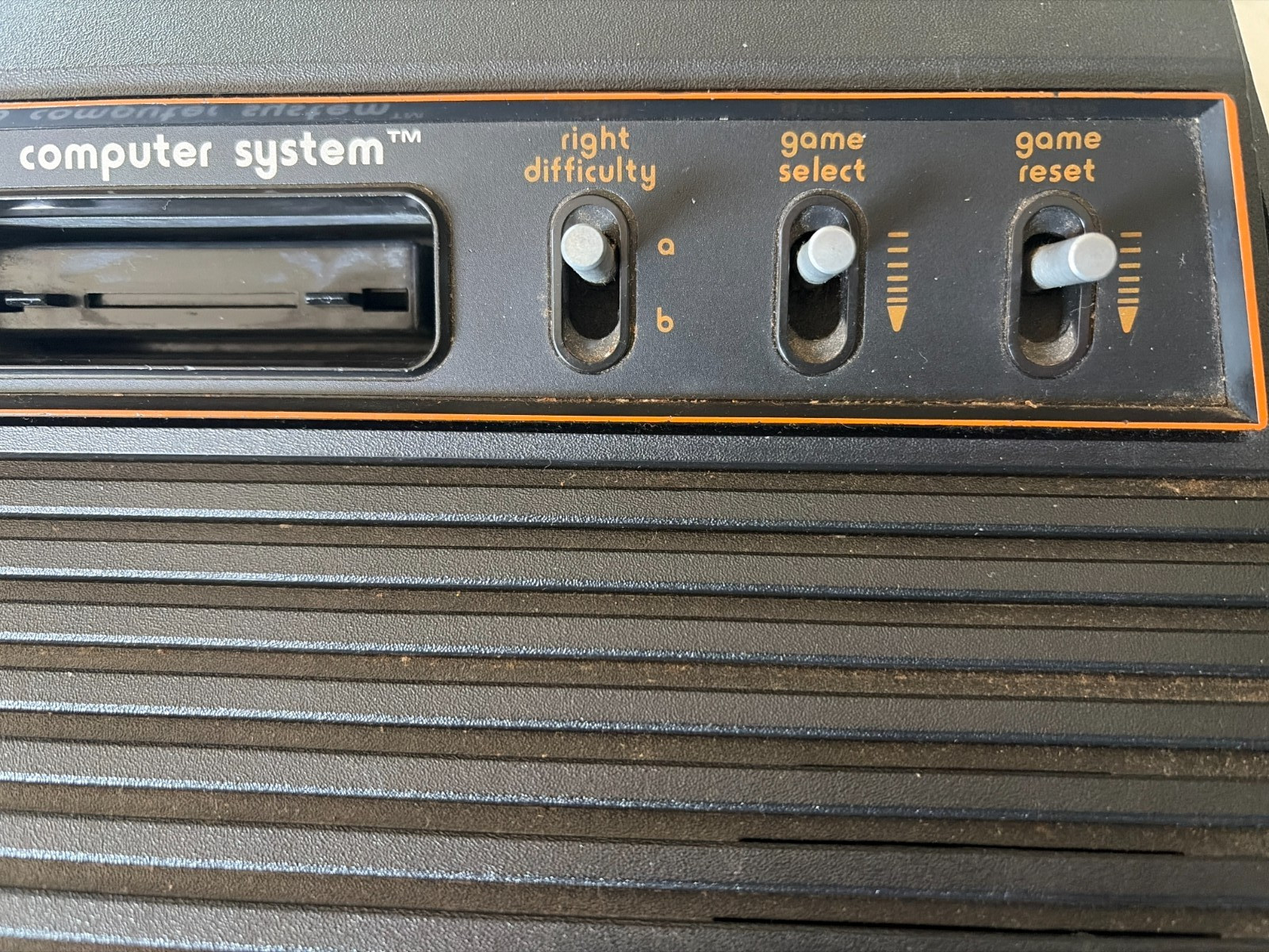 Atari CX-2600 Video Game Console 2 Joysticks RF Coax Connector 16 Games UNTESTED