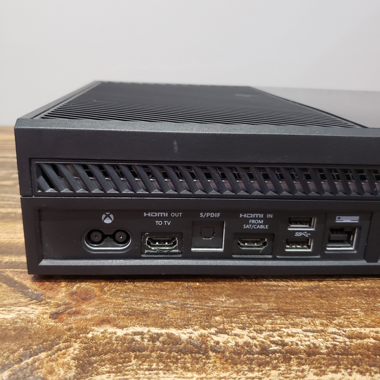 Microsoft Xbox One 500GB CONSOLE ONLY