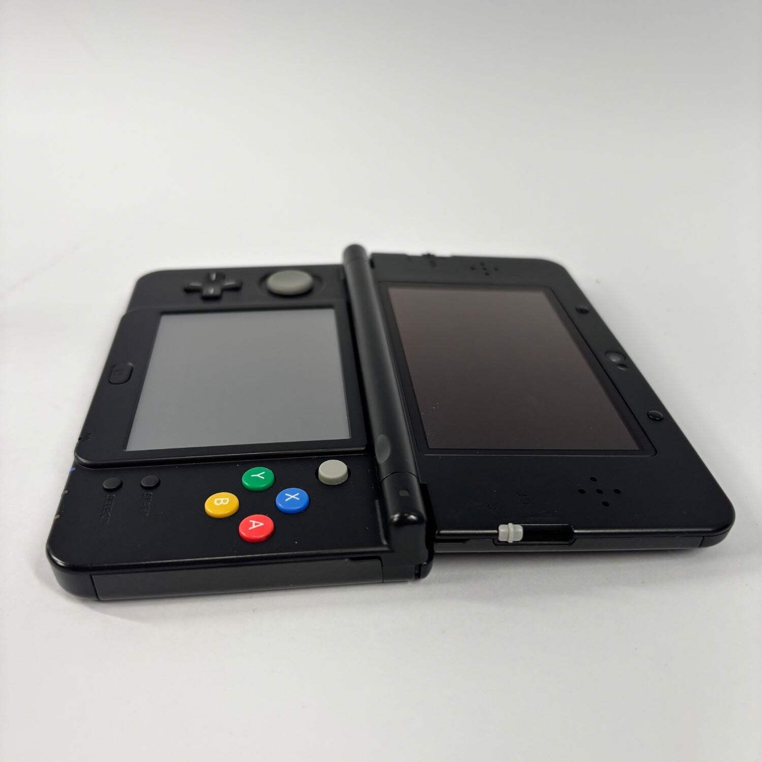 New Nintendo 3DS Handheld Game Console KTR-001 Super Mario Black Edition