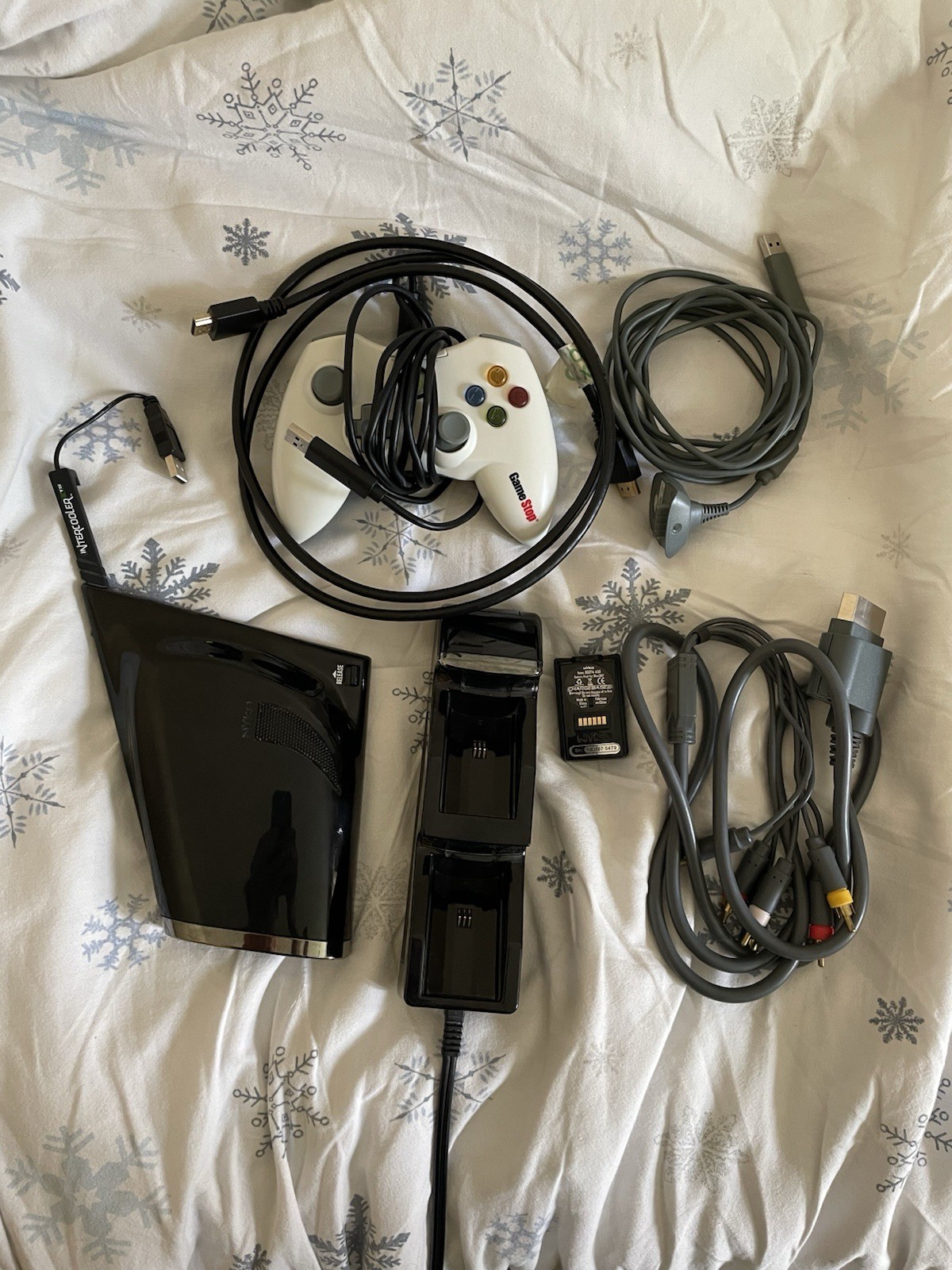 Xbox 360 Halo Reach Edition Console CIB-Extra Controller-Cooling Fan-Cables-Nice