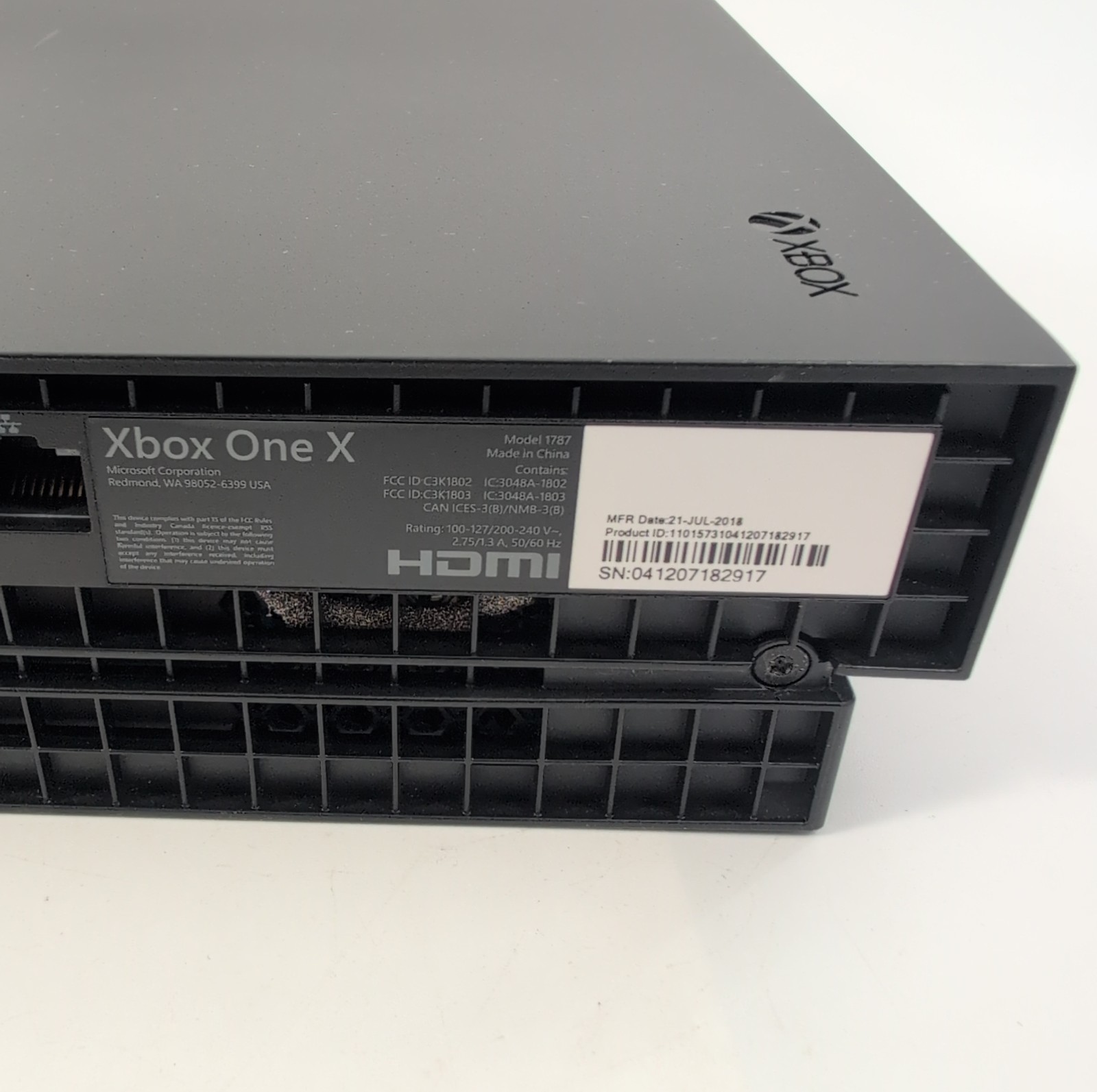 Xbox One X (Model 1787) Console ONLY (WONT STAY ON – Buzzing Sound) Parts/Repair