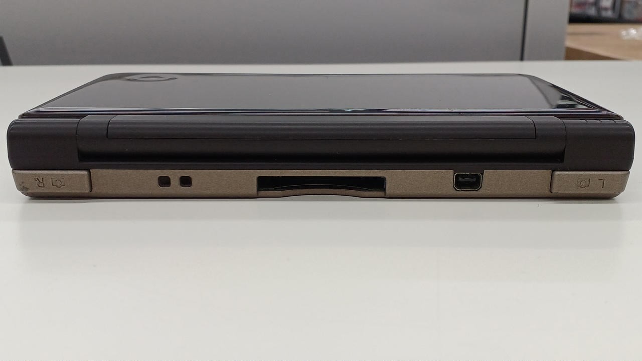 Nintendo DSi XL UTL-001 Console Only (Stylus Not Included) Handheld System A2402