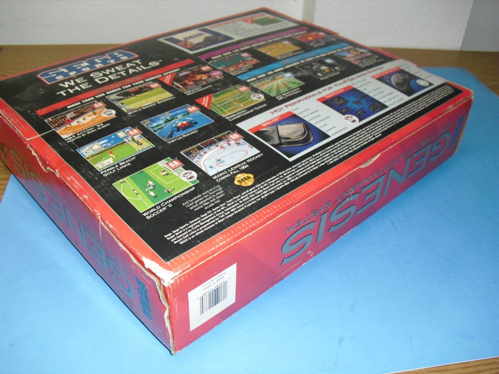 Sega Genesis Sports system complete in box w/ Stadium Cushion & NFL Football 94