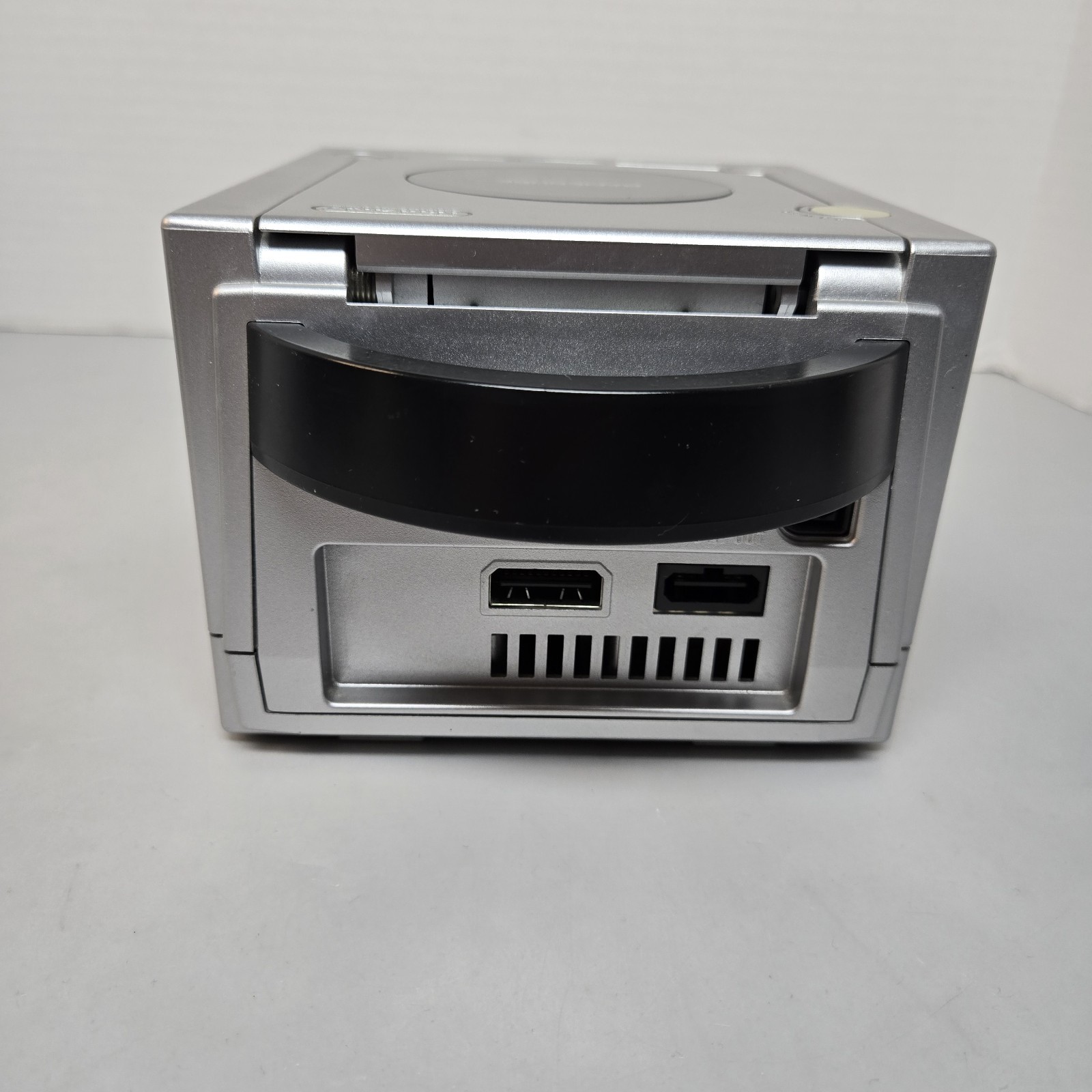 Nintendo GameCube Platinum Silver DOL-001 USA | Console Only – Tested