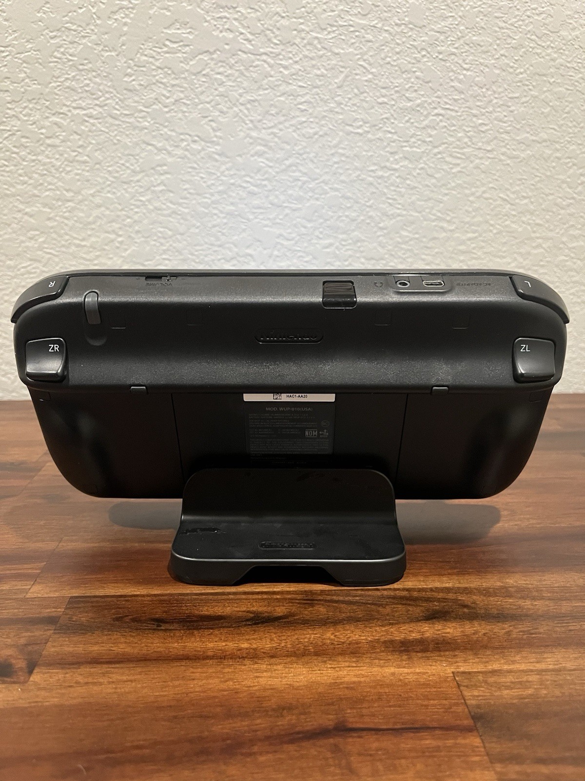 Nintendo Wii U Black Console Bundle – Tested & Working – Includes 5 Games