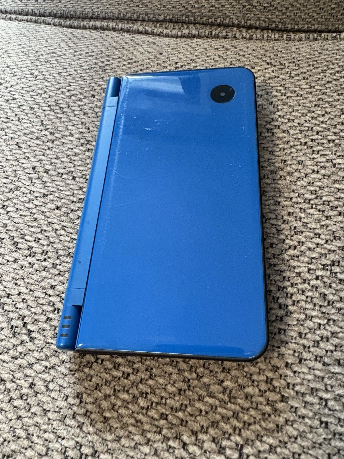 Nintendo DSi XL Handheld Game Console UTL-001 Midnight Blue