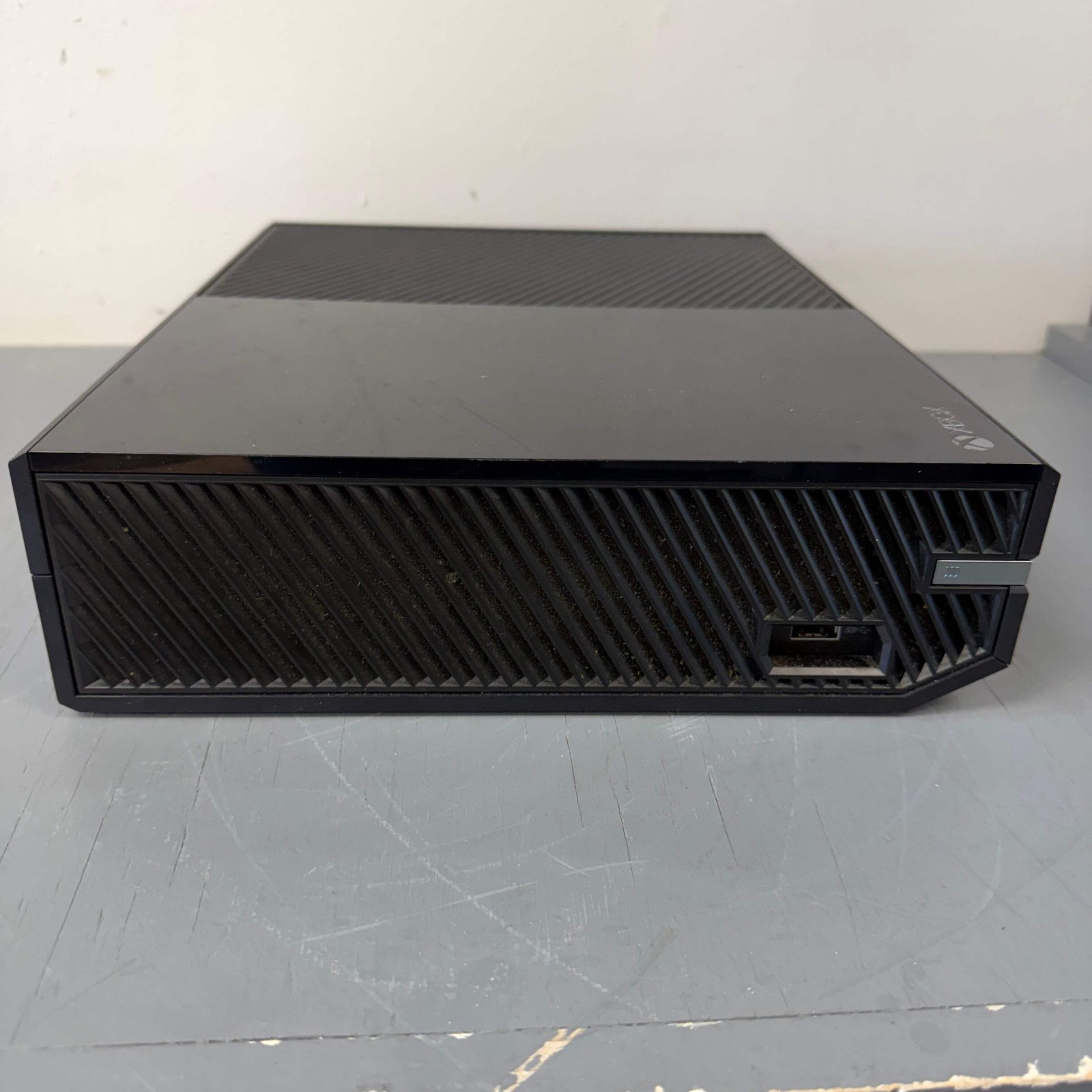 Microsoft Xbox One 500GB Console Gaming System Only Black 1540
