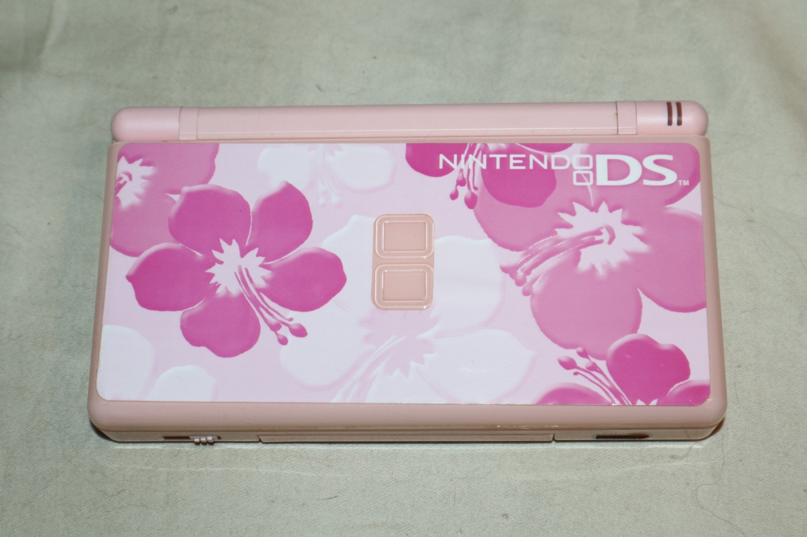 Nintendo DS Lite Console – Coral Pink USG-001 *READ*