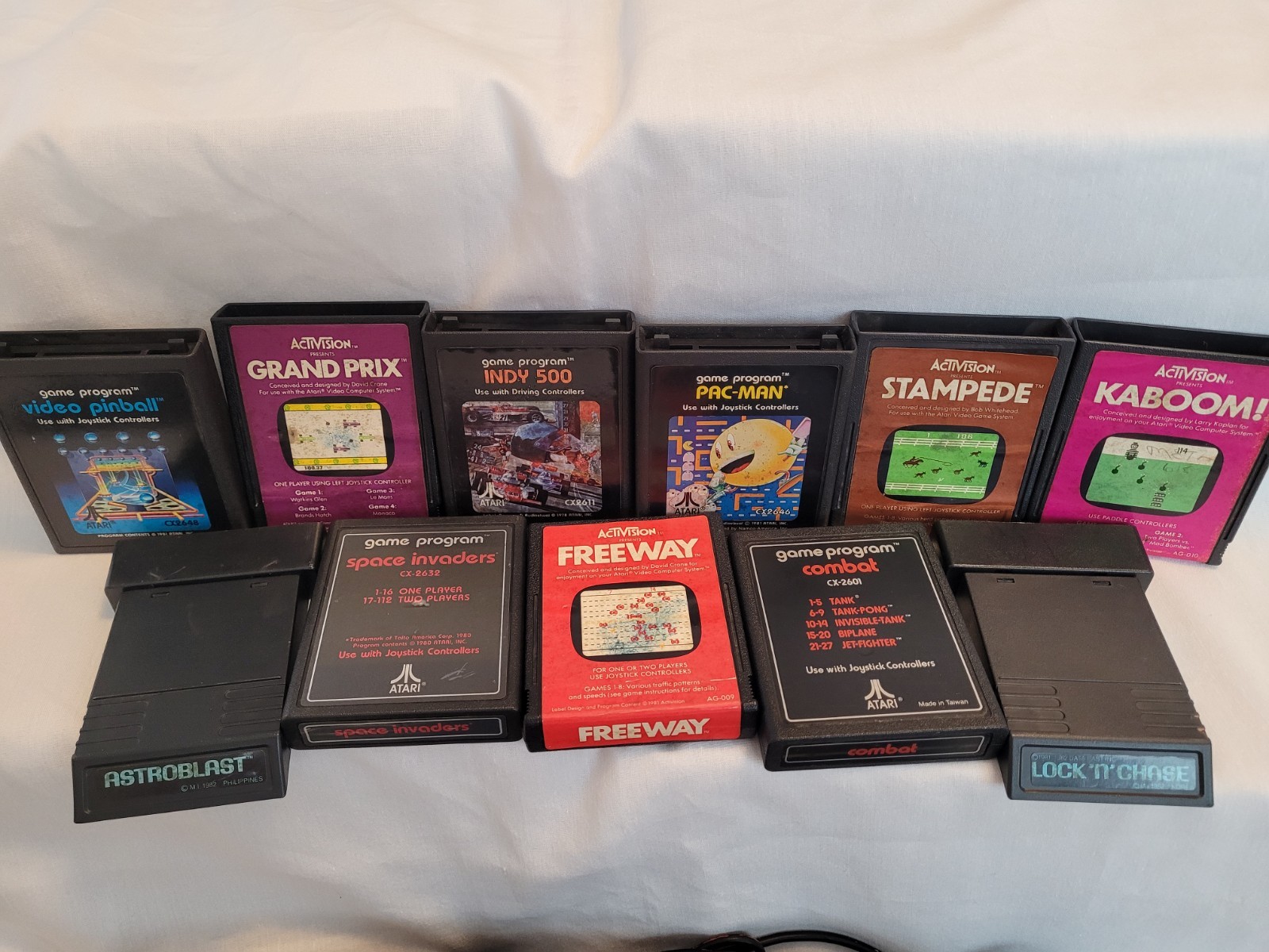 Atari Cx-2600 Console Joysticks Pong & Driving Controllers UNTESTED LOT 11 Games