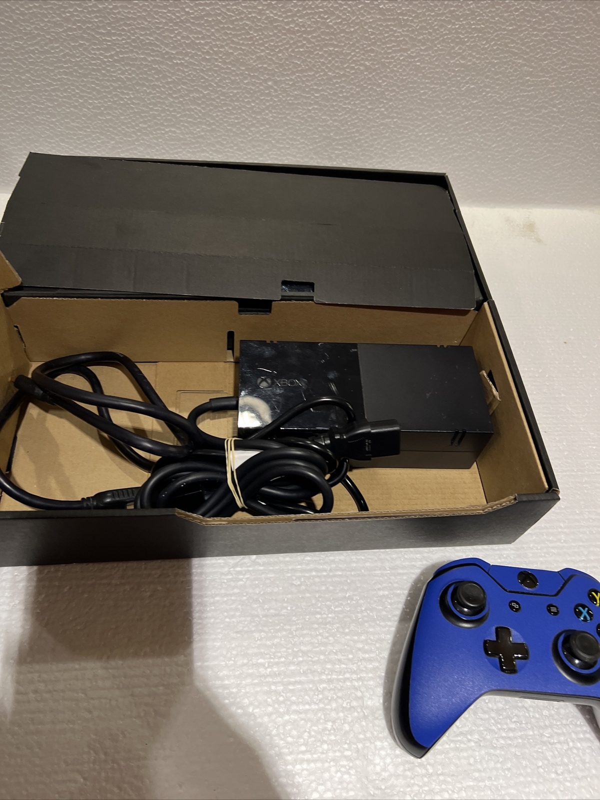 Microsoft Xbox One Day One Edition 500GB Black Console