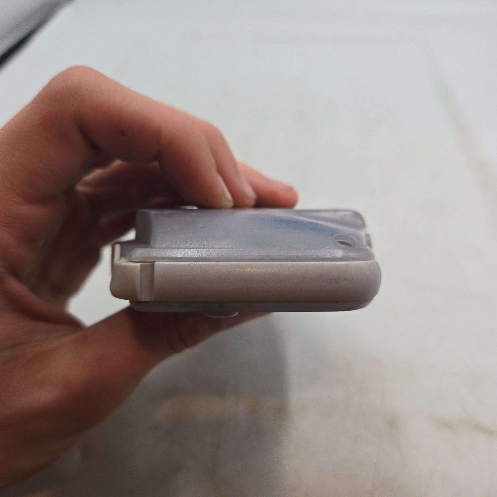 Nintendo Game Boy Advance GBA Glacier Handheld Console Tested & Working – read