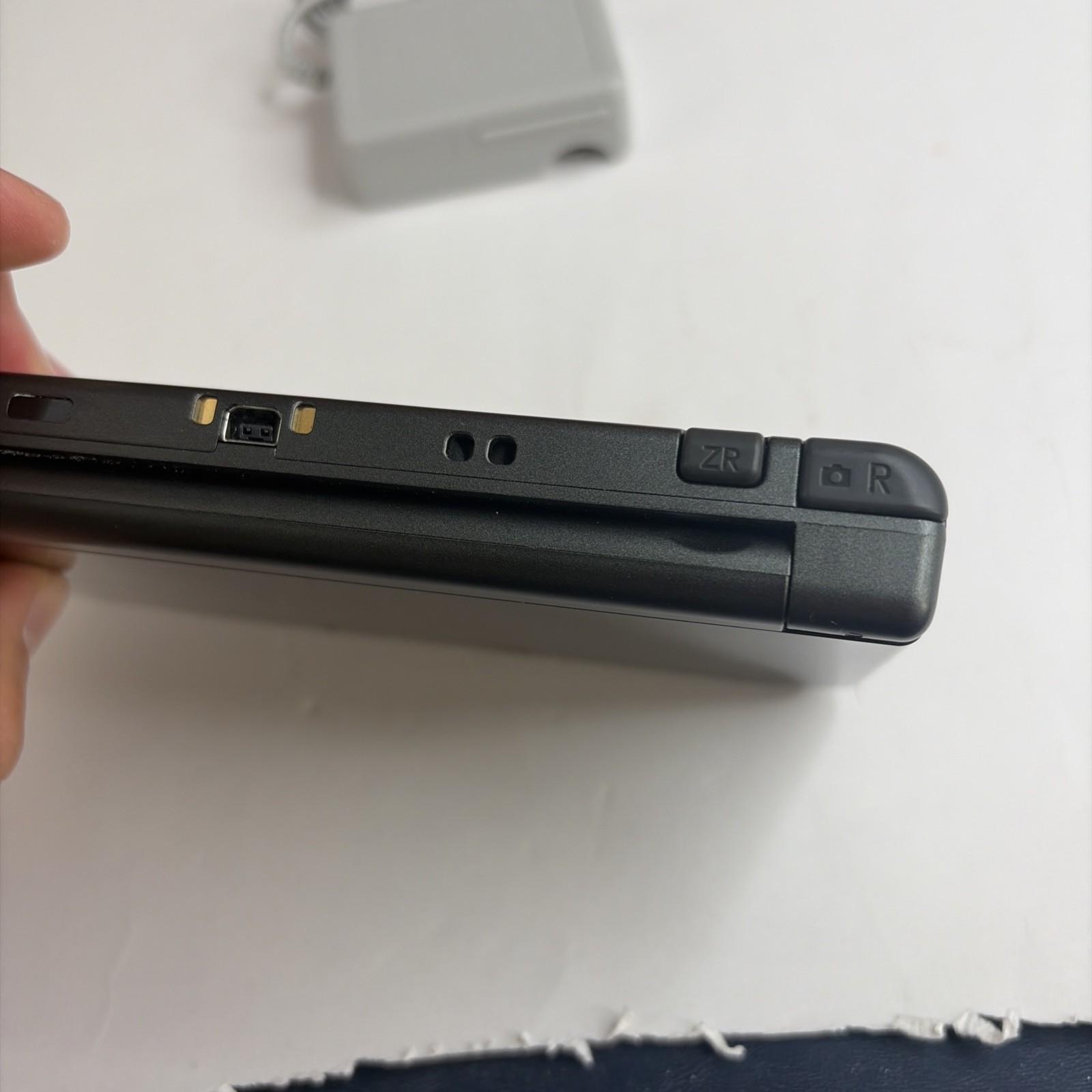 Clean! New Nintendo 3DS XL Gray Black Console Charger Stylus US Version