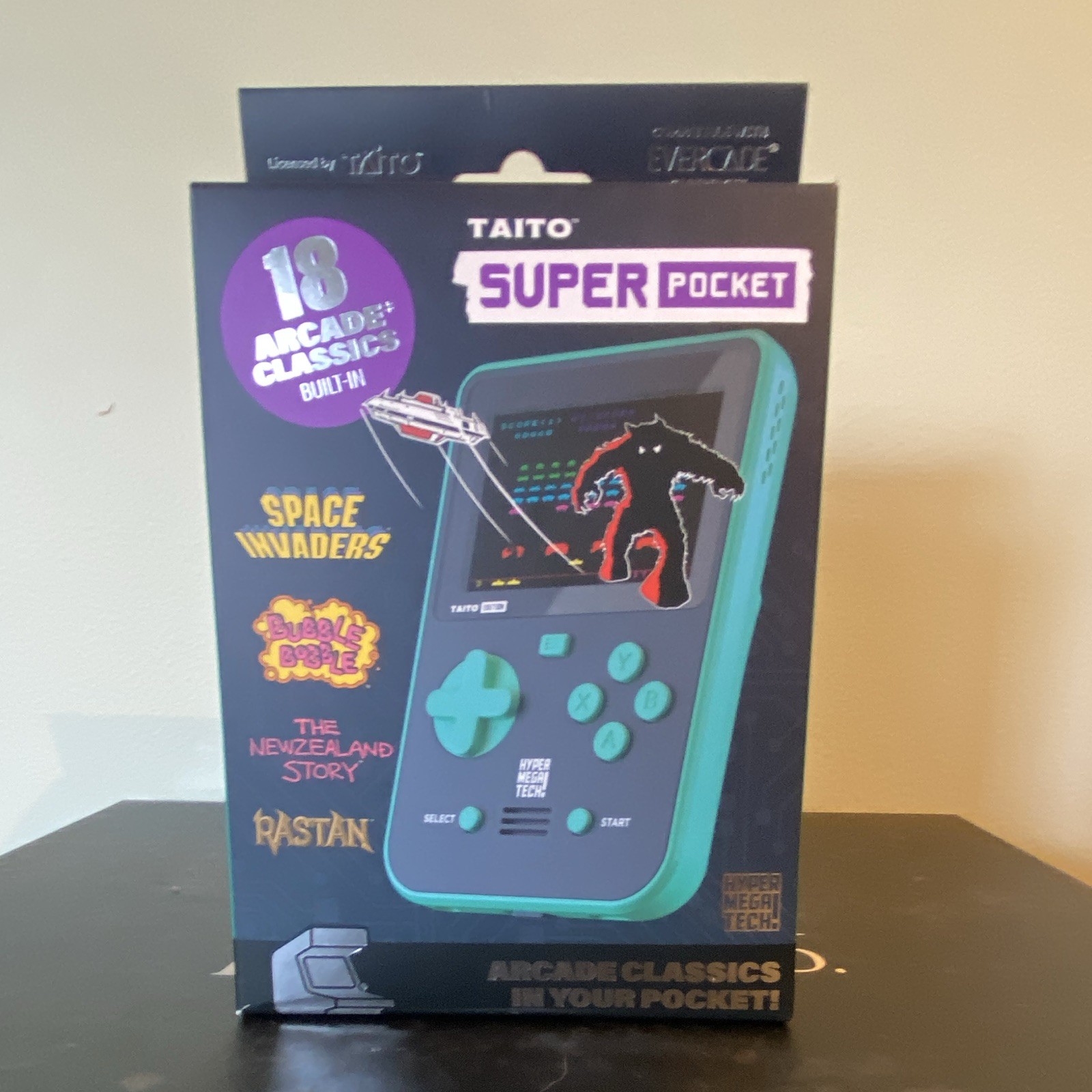 TAITO Super Pocket Handheld System Evercade Compatible 18 Games 8GB USB-C