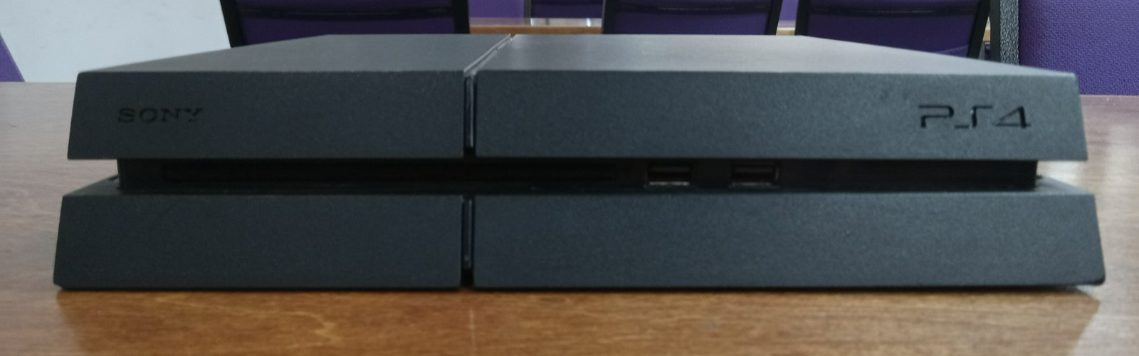 Sony PlayStation 4 PS4 500GB Console (CUH-1215A, 2015) READ DESCRIPTION