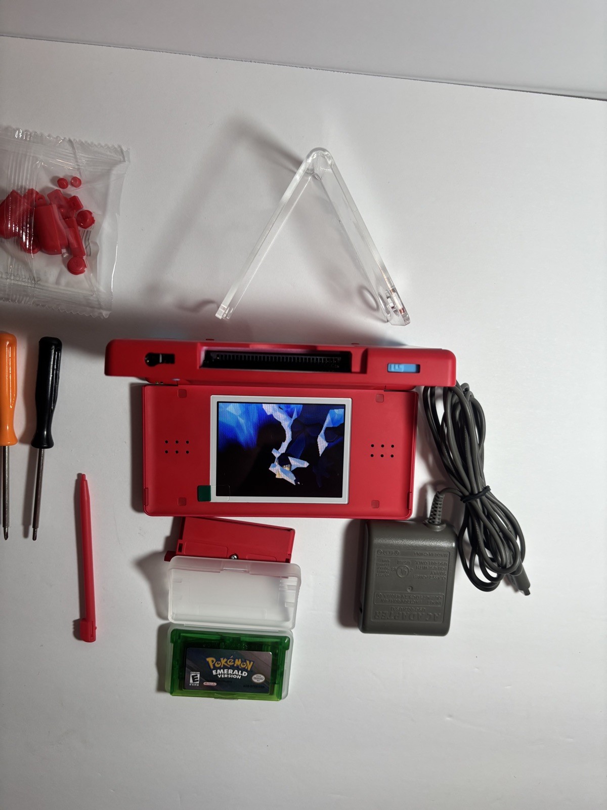 Nintendo DS Lite Pokedex With Charger and emerald