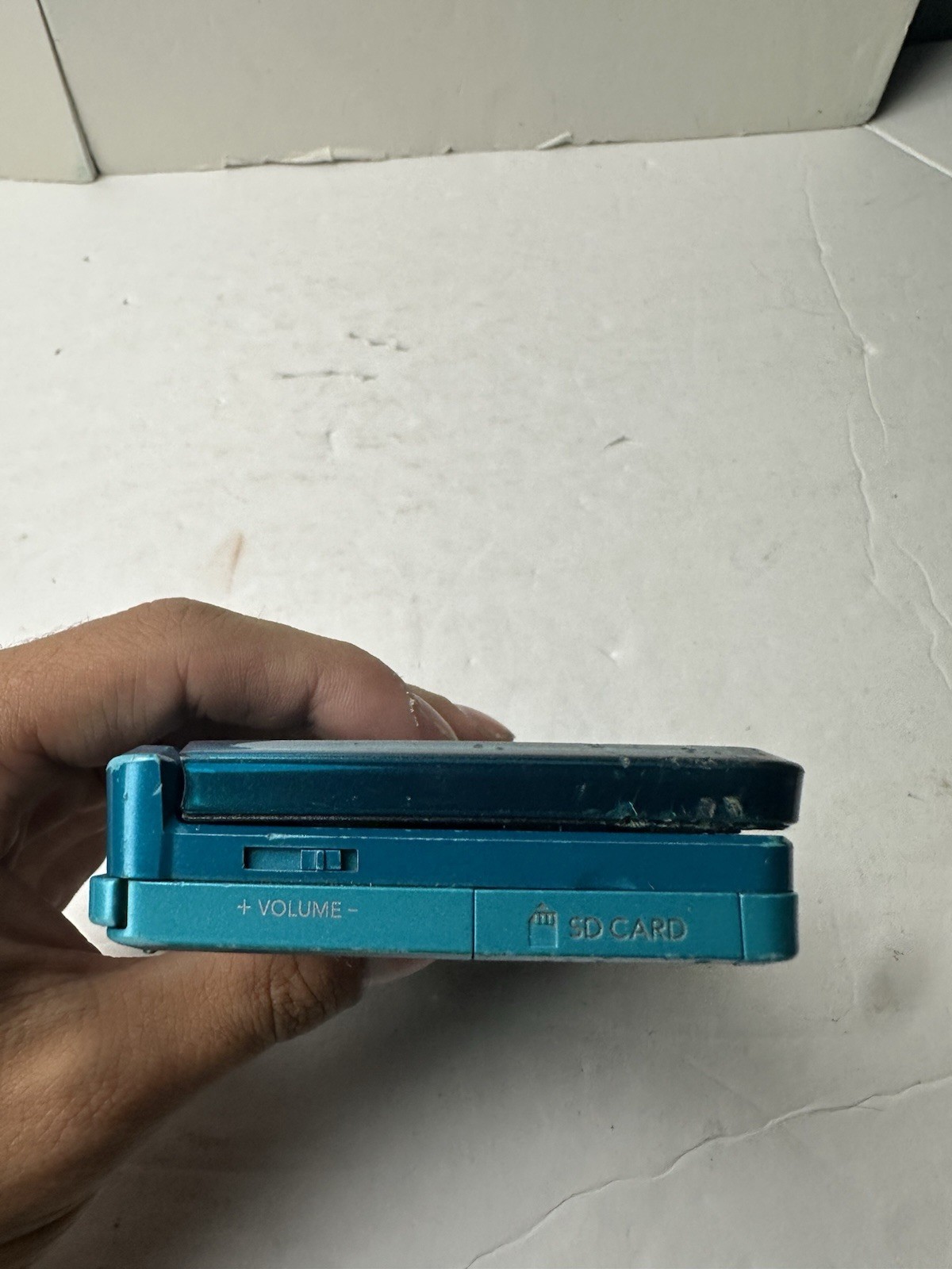 Nintendo 3DS Handheld Console – Aqua Blue (Teal) BUNDLE Cosmetic Wear Read