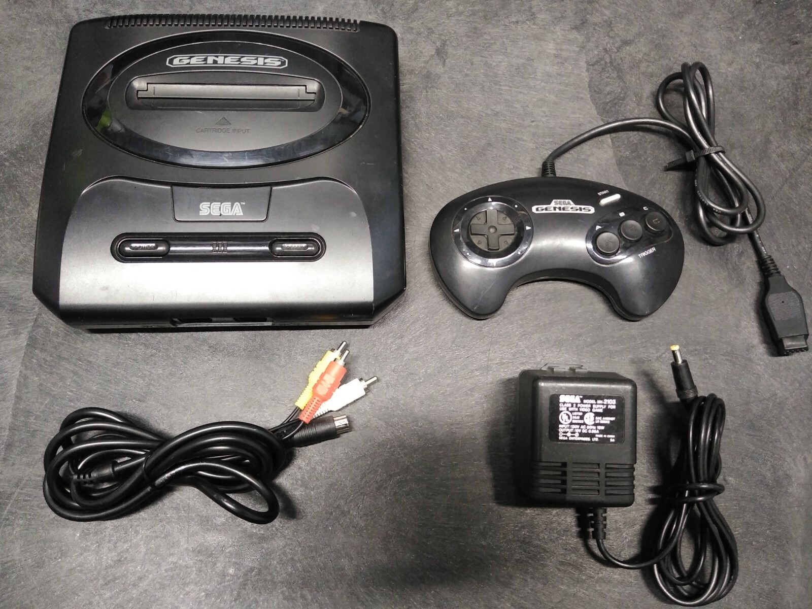 SEGA Genesis Model II System, Console Works perfectly!!