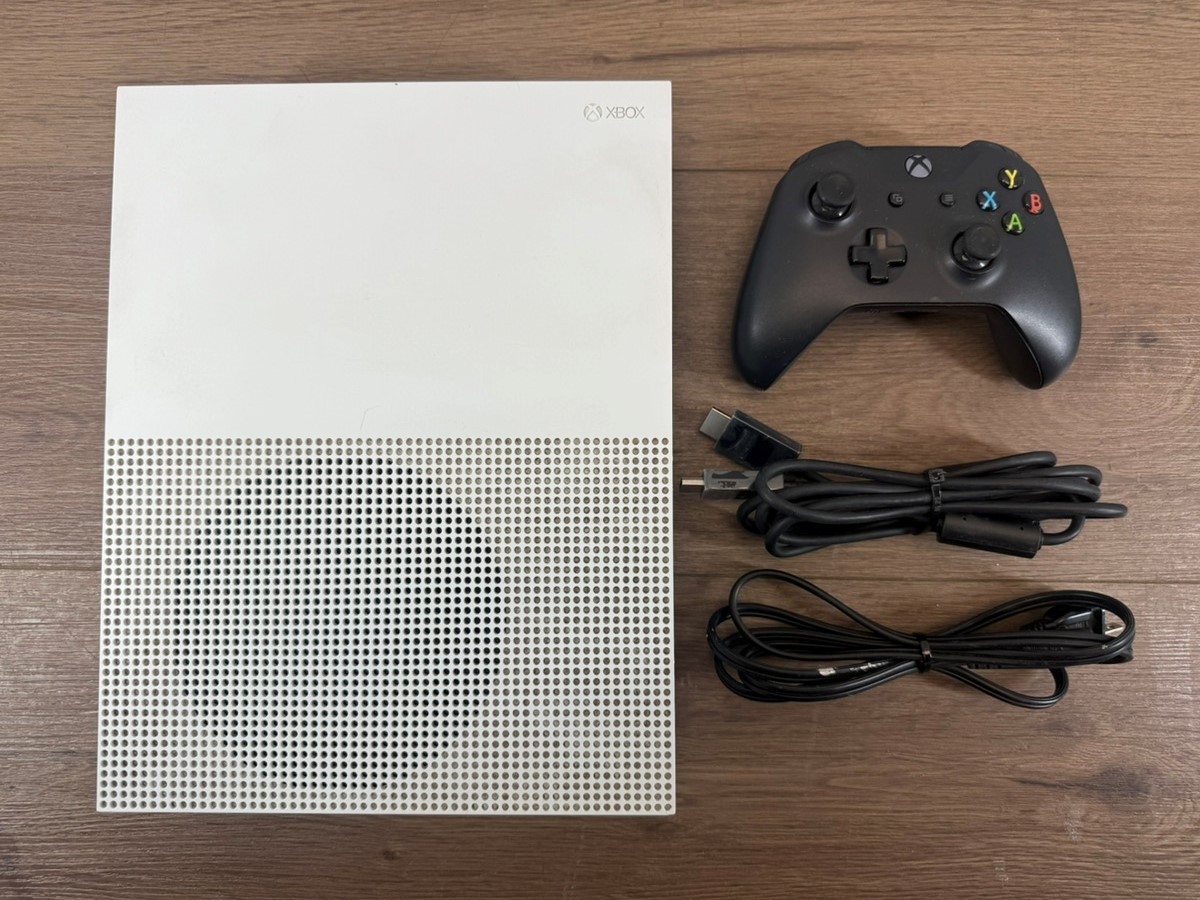 MICROSOFT XBOX ONE S – 1681 CONSOLE – 500GB ONE CONTROLLER (WCP037646)