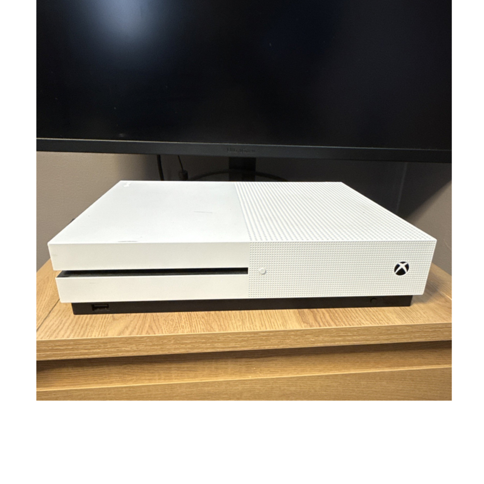 Microsoft Xbox One S 1TB White Console Wi-Fi Blu-Ray HDMI Ethernet USB