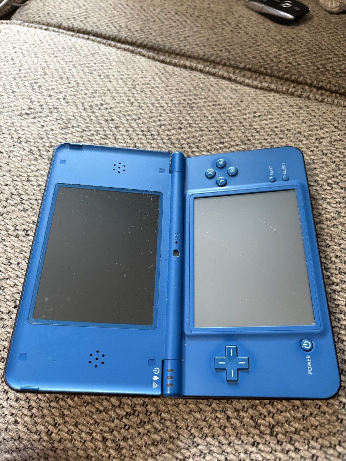 Nintendo DSi XL Handheld Game Console UTL-001 Midnight Blue