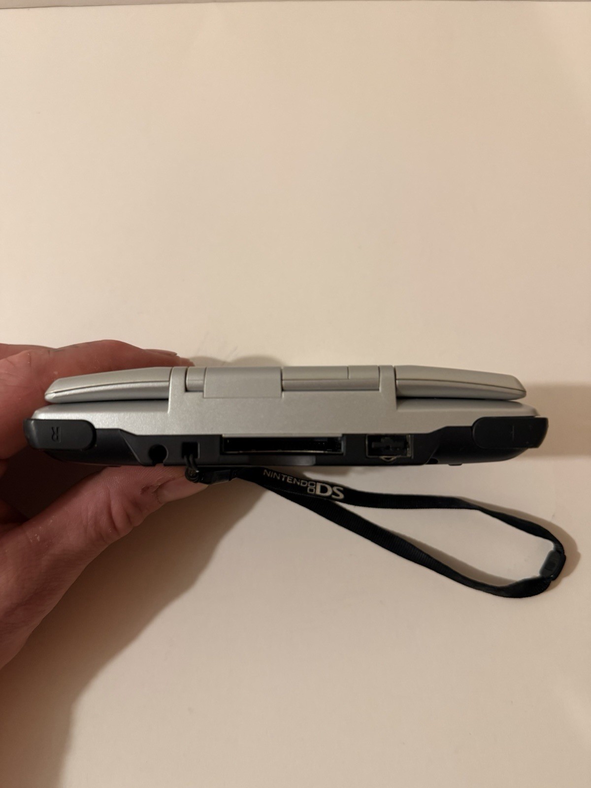 Nintendo DS NTR-001 Silver/Black Handheld Console Dual Screen Headphone NTSC