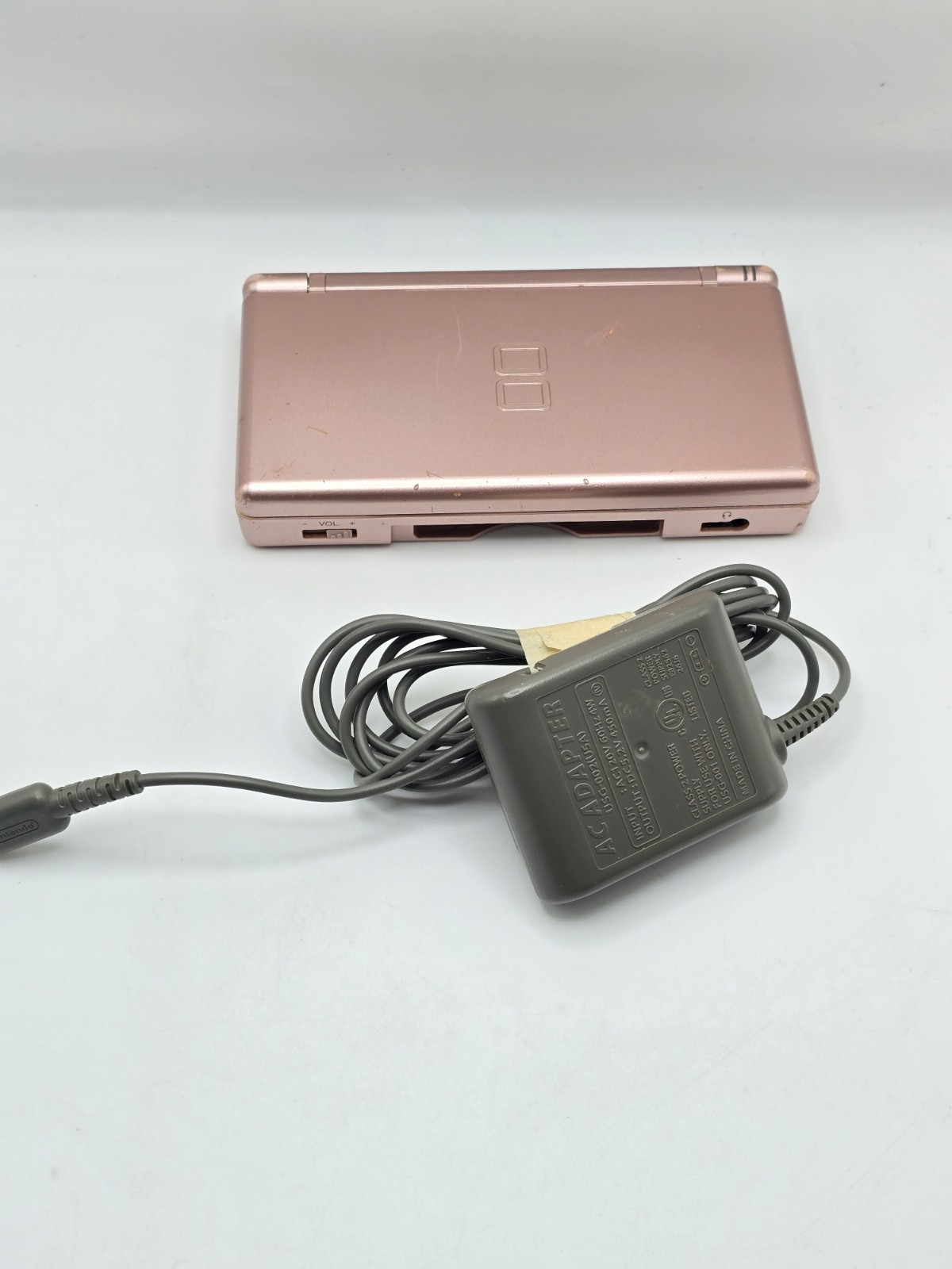 Nintendo DS Lite USG-001 Console Metallic Rose Console w/Charger – TESTED