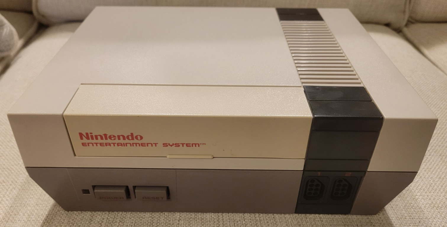 Nintendo Entertainment System NES Console Only (NES-001) No Composite Video READ