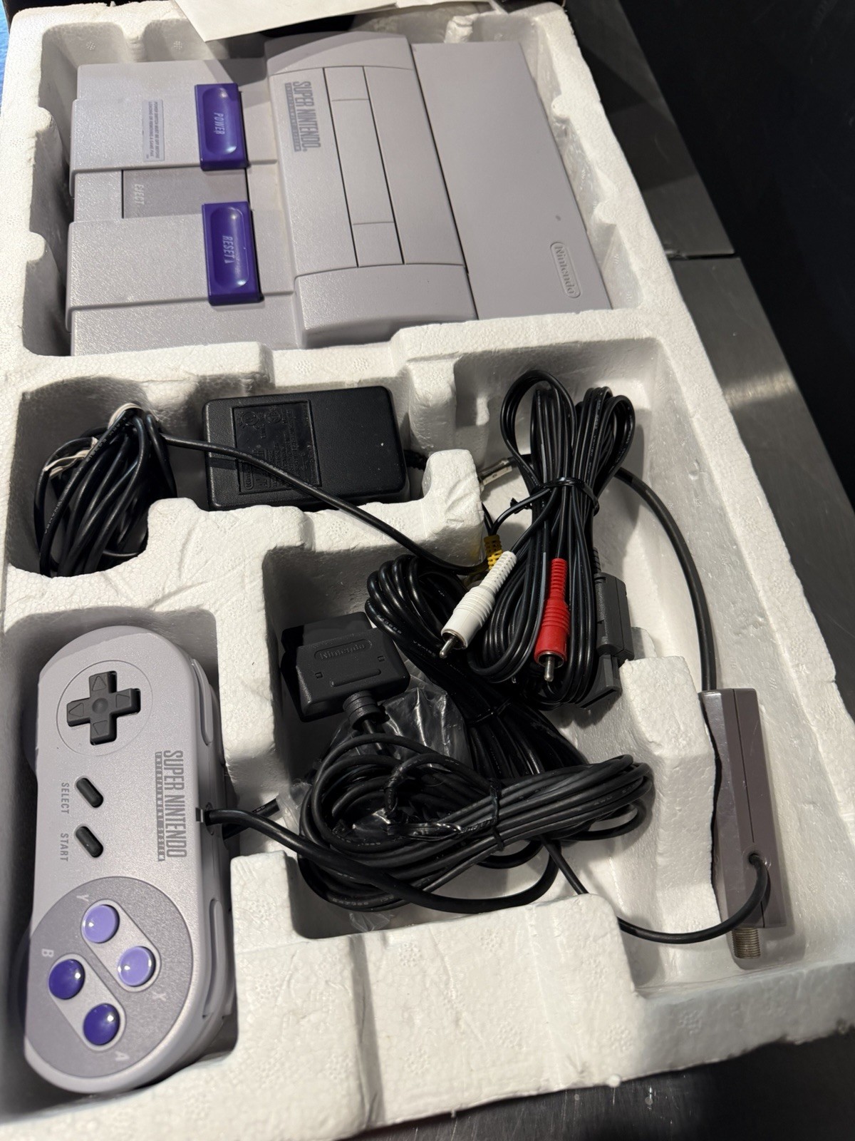 Super Nintendo SNES Console Super Set Near Complete Super Mario World+Games!
