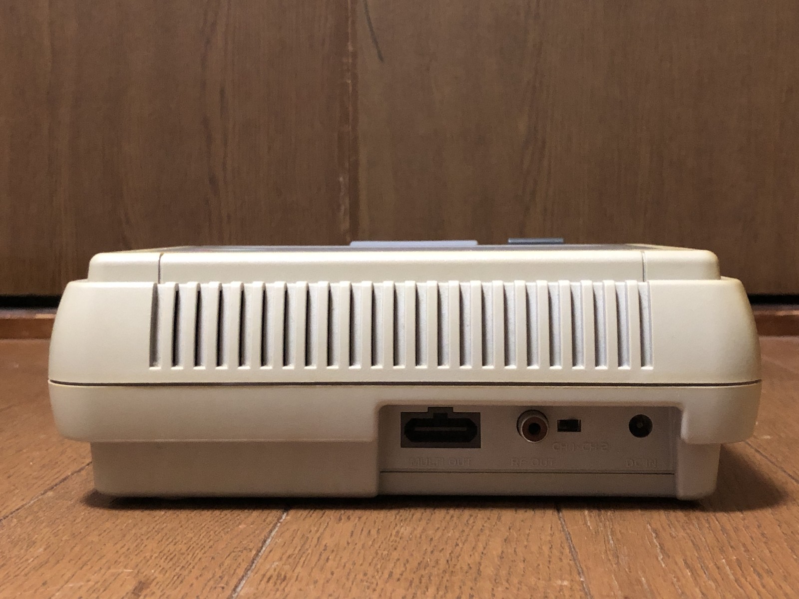 Nintendo Super Famicom Console System SHVC-001 NTSC-J Japan For Parts from japan