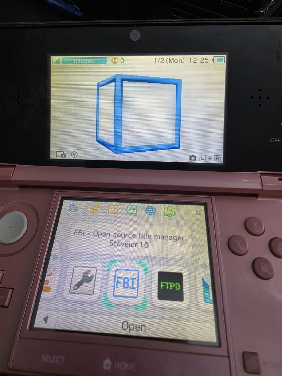 Nintendo 3DS Pink Wi-Fi Touchscreen Region Free 128gb
