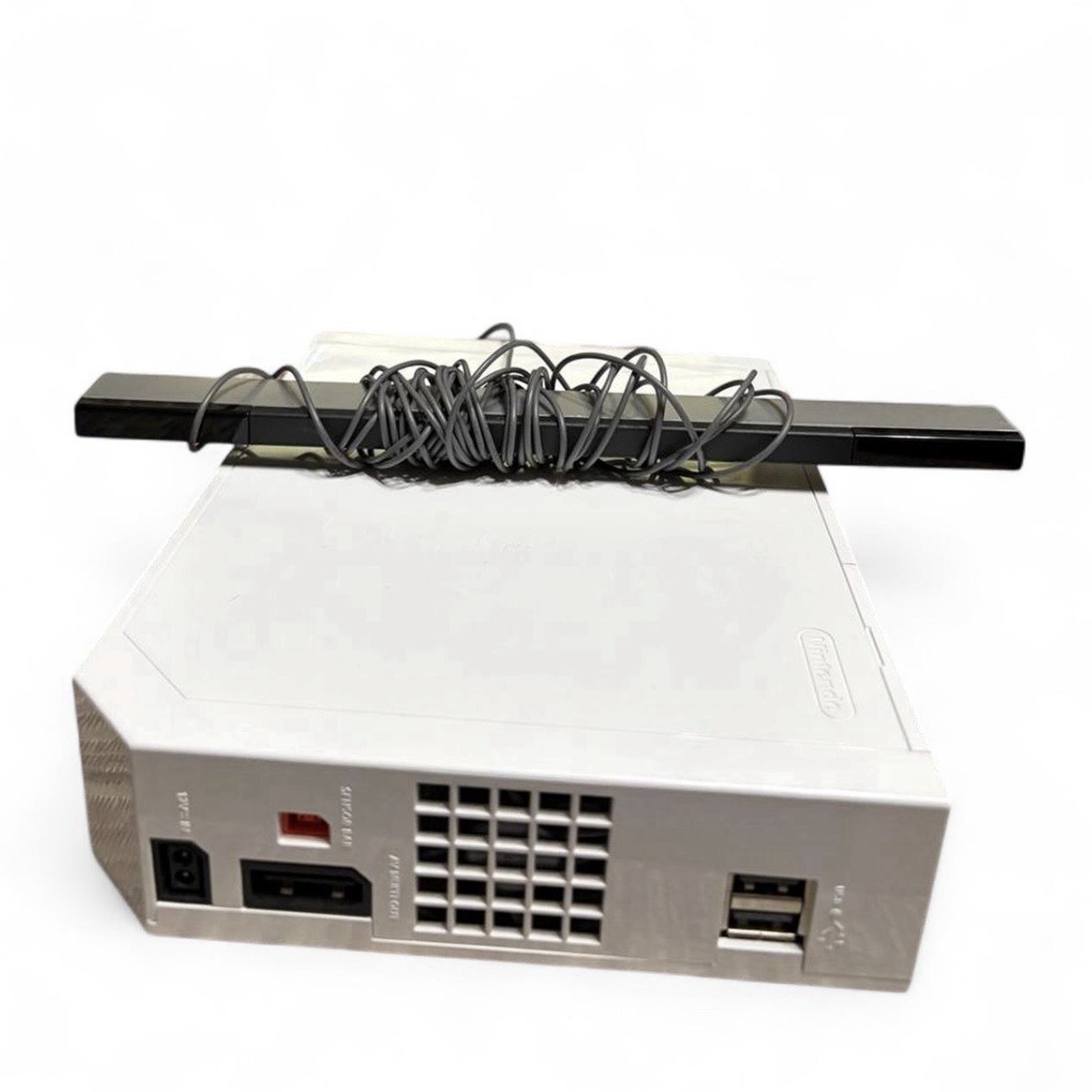 Nintendo Wii RVL-001 512 MB Home Console – White Tested w Power Cord And Sensor