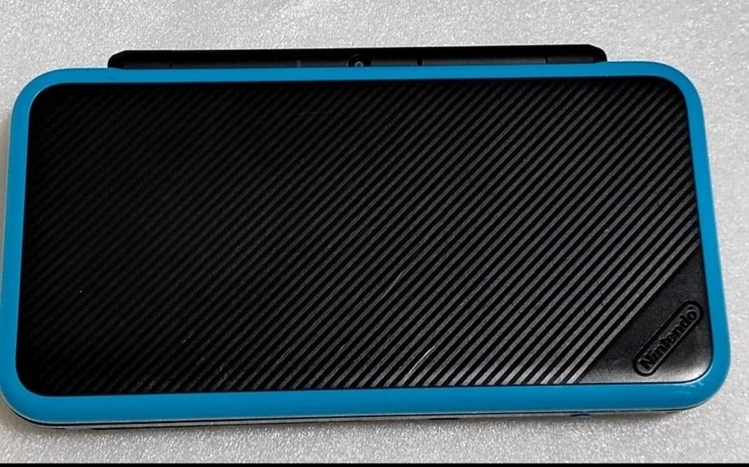 New Nintendo 2DS LL Console, Black x Turquoise, with Original Charger