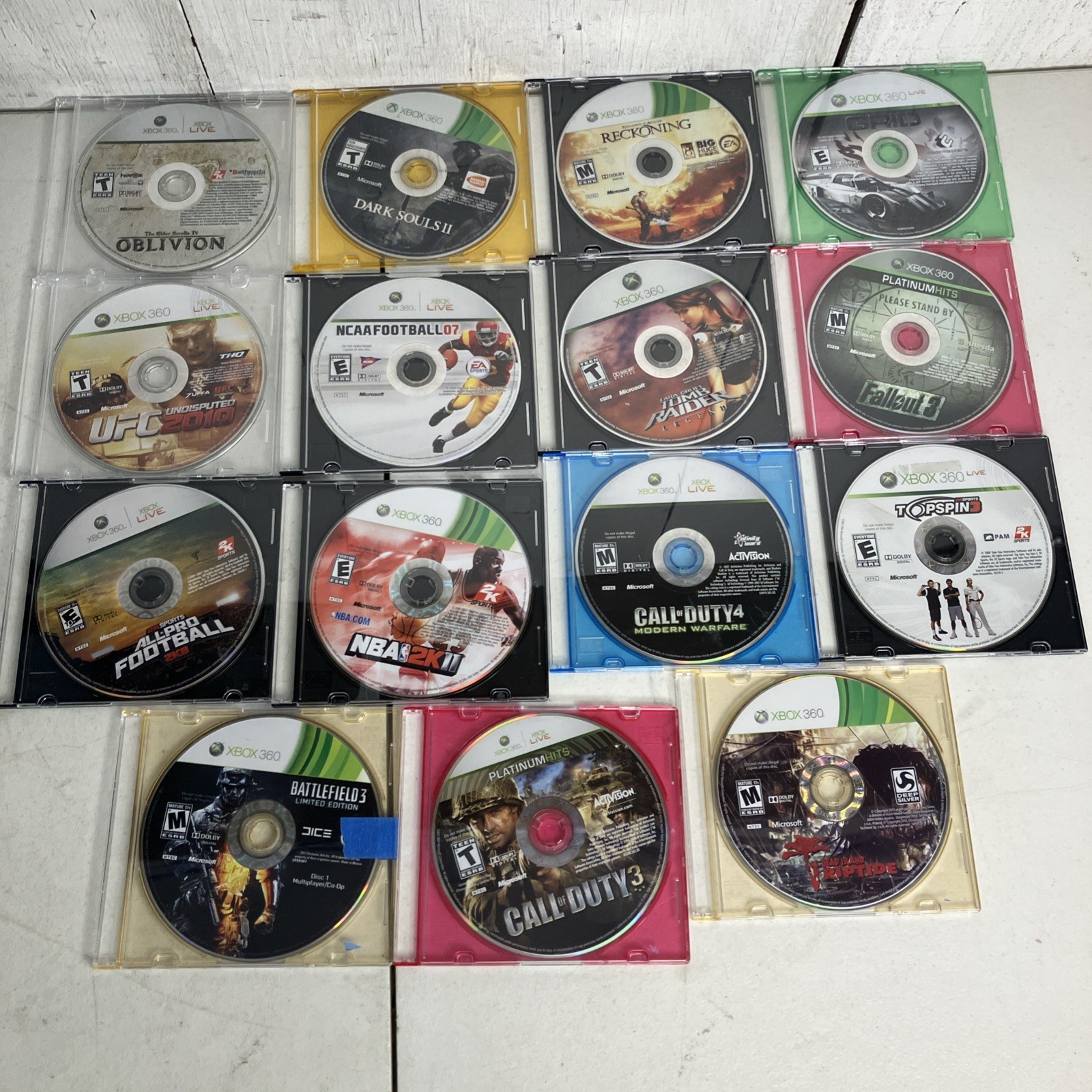 Xbox 360 S Slim Bundle 1439 Console 250GB 15 Games Oblivion Fallout 3 Dead UFC